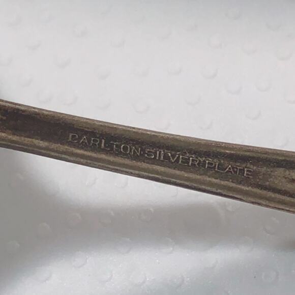 Vintage 1835 R. Wallance Ornate Nostalgic Soup Spoon Carlton - Picture 11 of 12